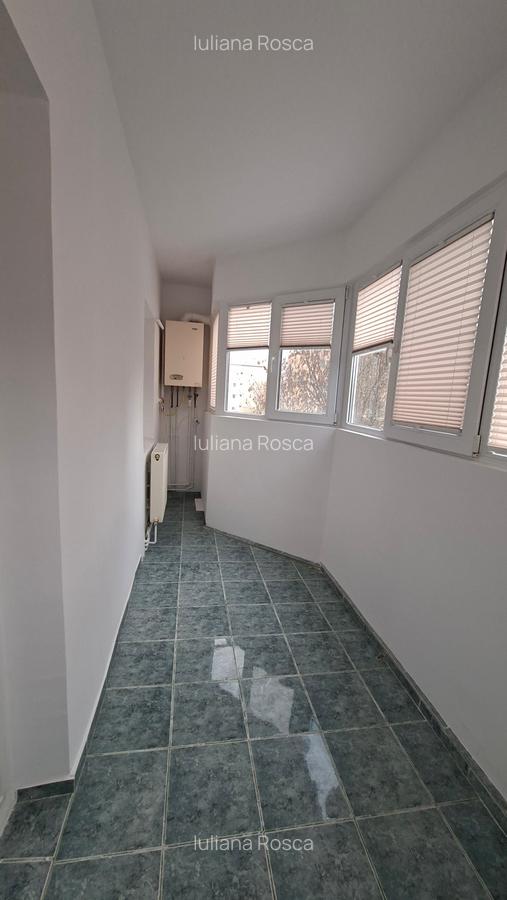 Apartament cu o camera, renovat, Podu Ros - 9