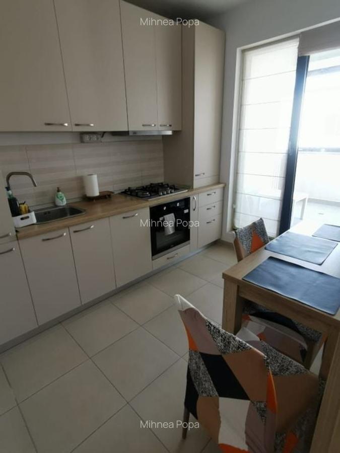 Inchiriez apartament 3 camere modern - 7