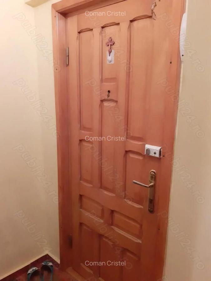 Vanzare Apart. 2 camere cf.1 dec, suprafata utila este de 50.mp., etajul 2 din 4 zona Radu Negru - 18 Vanzare Apart. 2 camere cf.1 dec, suprafata utila este de 50.mp., etajul 2 din 4 zona Radu Negru - 18