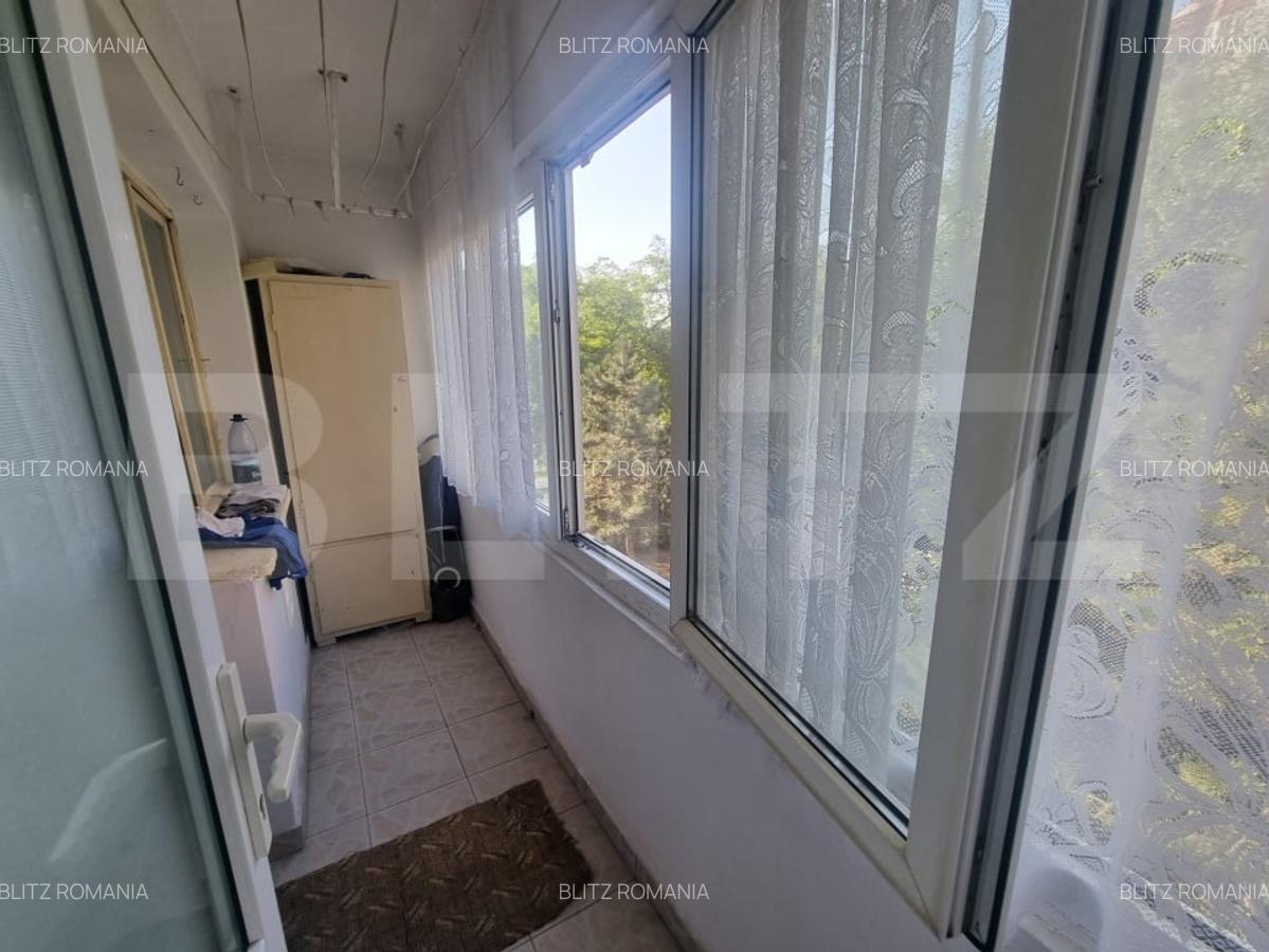 Apartament 4 camere decomandate, Rovine Zona Posta - 3