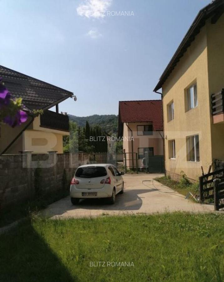 Casa cu 6 camere cu piscina ?i foisor Brasov - 2