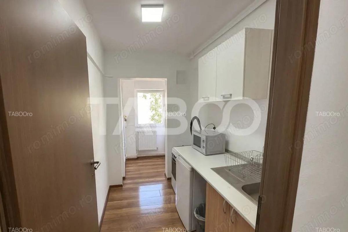 Garsoniera decomandata mobilata utilata Siretului etaj intermediar - 4