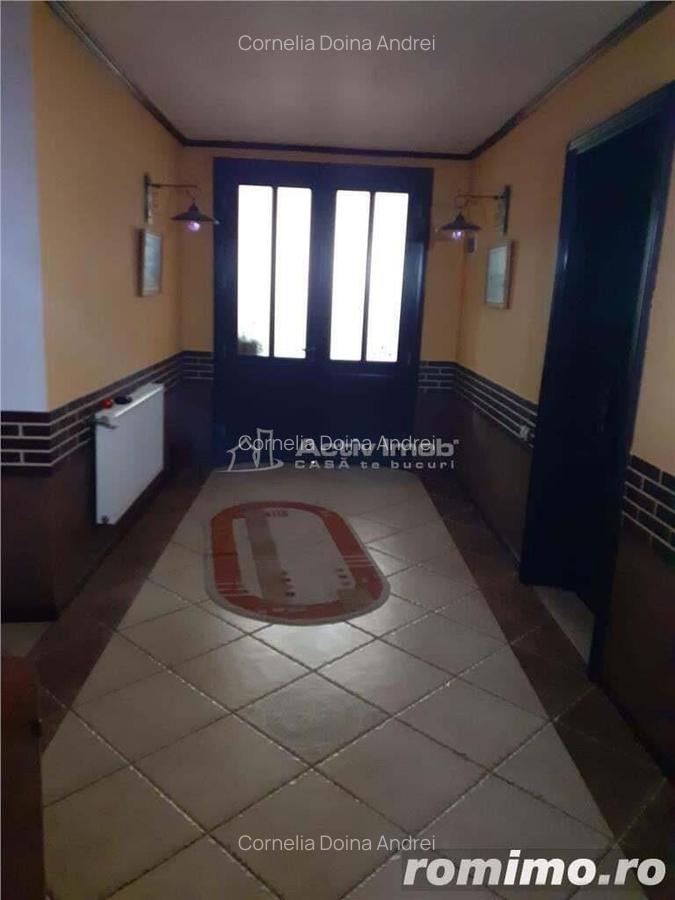 Casa eleganta, boiereasca,, compusa din 7 apartamente - 2