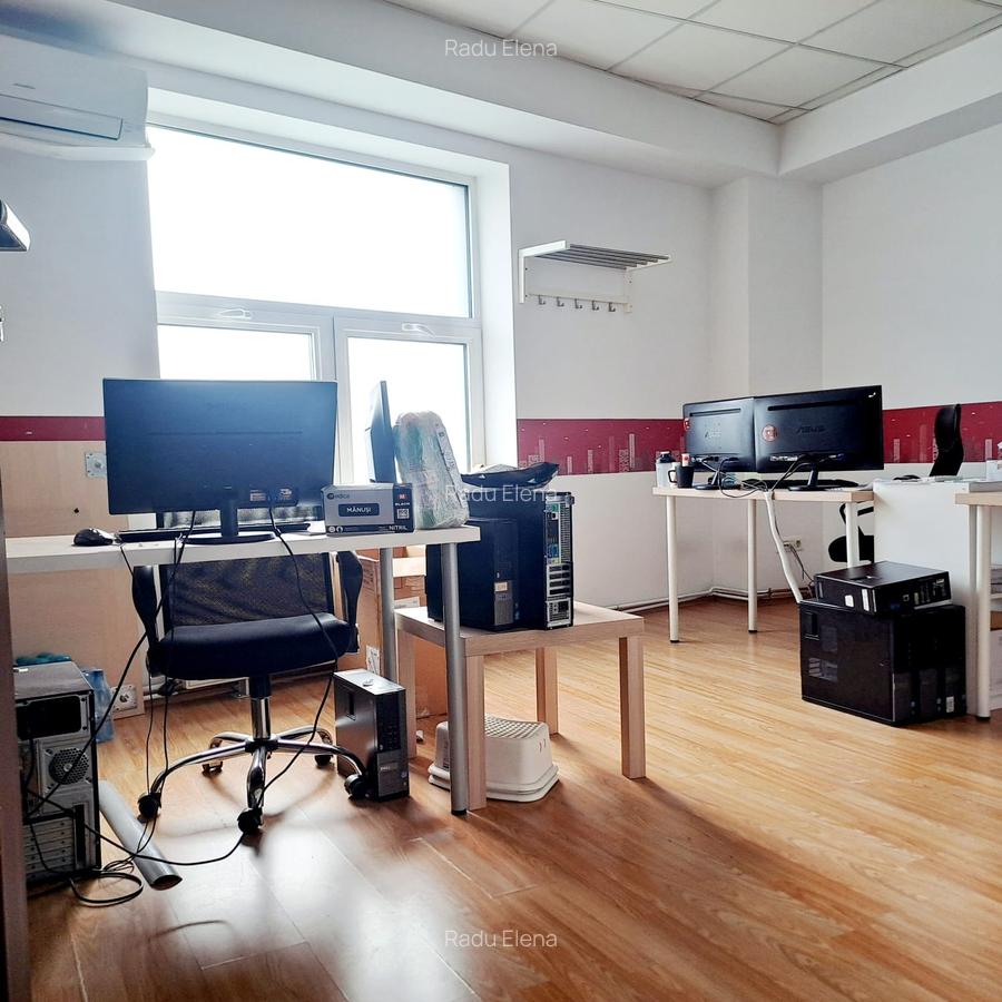 Vitan-Mall Birouri suprafata 183 mp-pret 2379 euro - 2