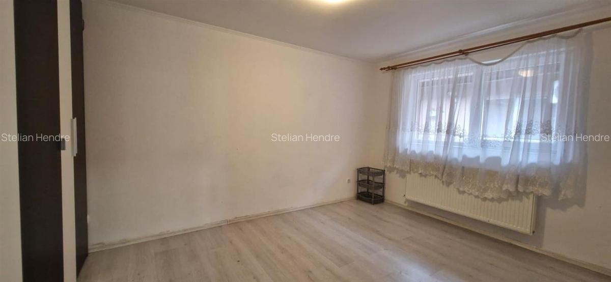 Apartament cu 4 camere decomandat în Iosia - 7