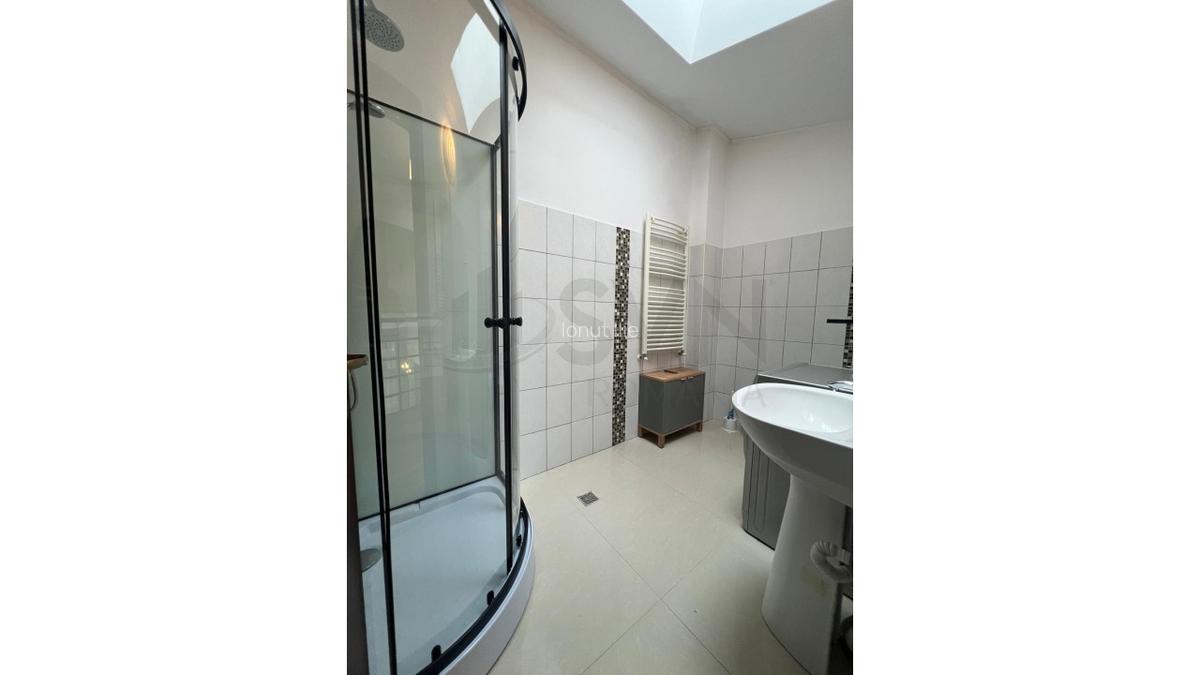 REA0056578 Apartament 4 camere - Petrom City - Damaroaia - 9