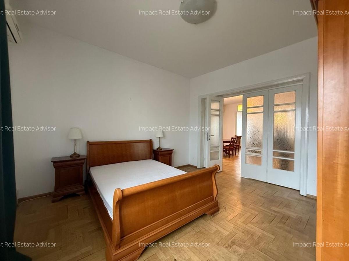 DE ÎNCHIRIAT APARTAMENT 3 CAMERE | VILĂ INTERBELICĂ | CENTRALĂ PROPRIE - 3