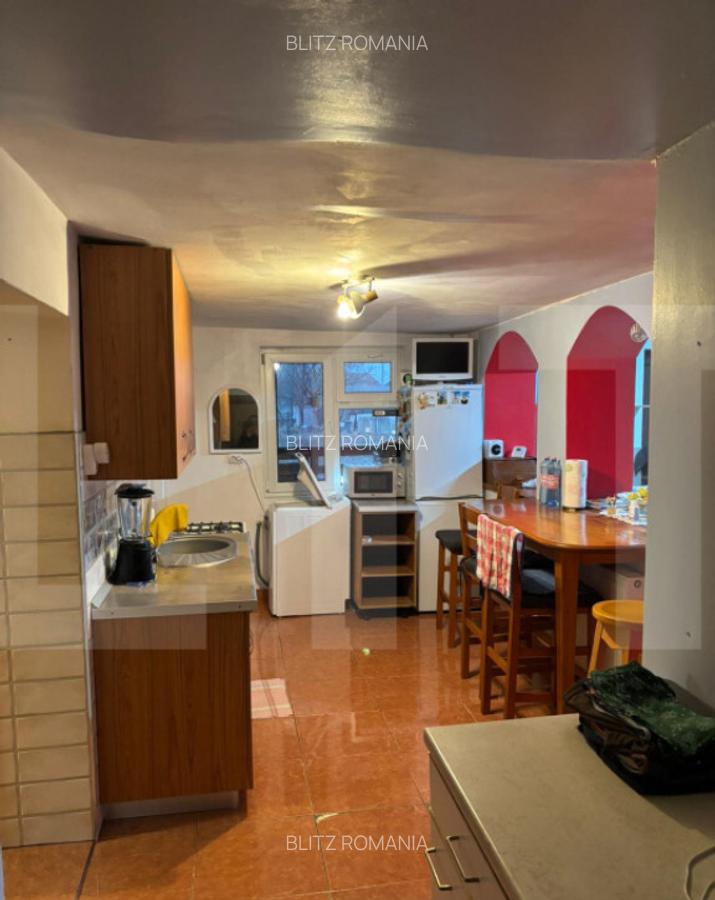 Casa in Iratosu cu teren, apa curenta, centrala termica , - 20