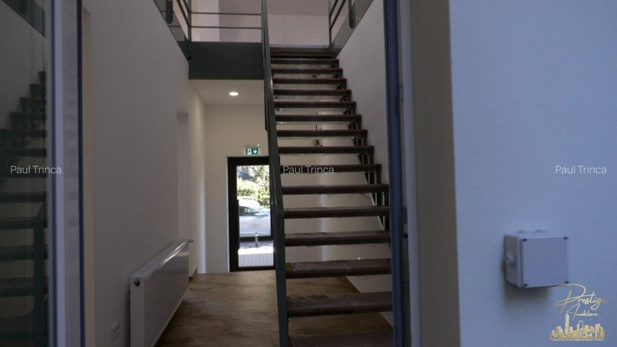 Spatiu comercial / Birou de inchiriat in Centru - Piata Avram Iancu - 5