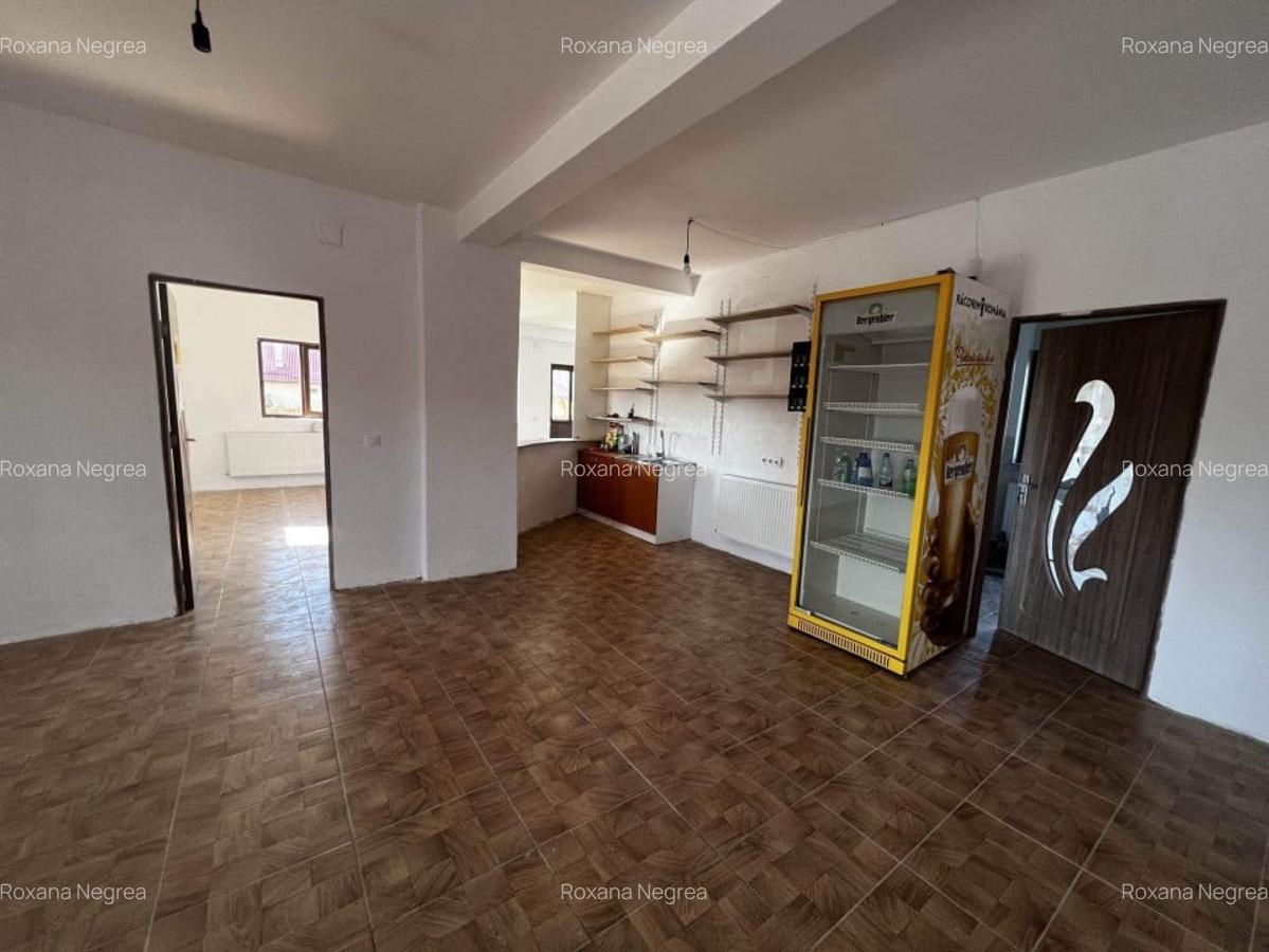 Casa cu piscina, 6 camere si 3 bai - 4