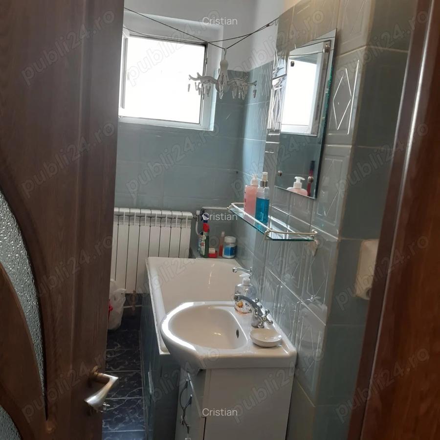 Inchiriez garsoniera zona Mega Mall - 8