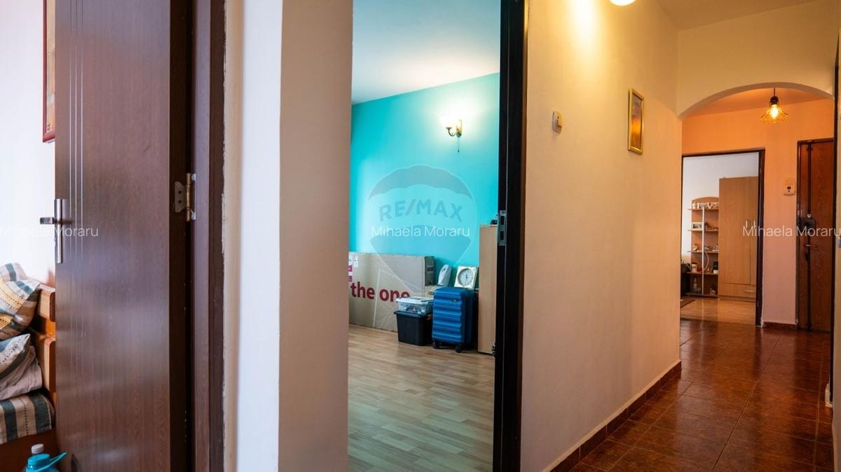 Vanzare apartament 3 camere, decomandat, zona Rahova - 18