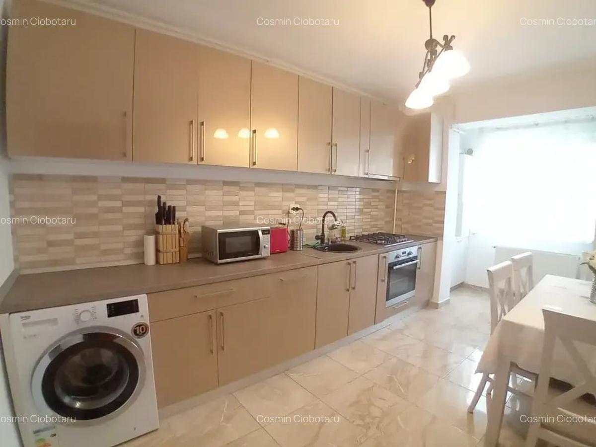 Apartament Modern cu 2 Camere - 2 Băi | Parcare | Straulesti - 1