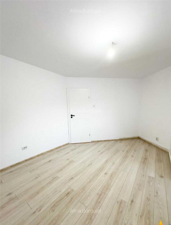 Decomandata, renovata, cu balcon, Racadau, Brasov - 5