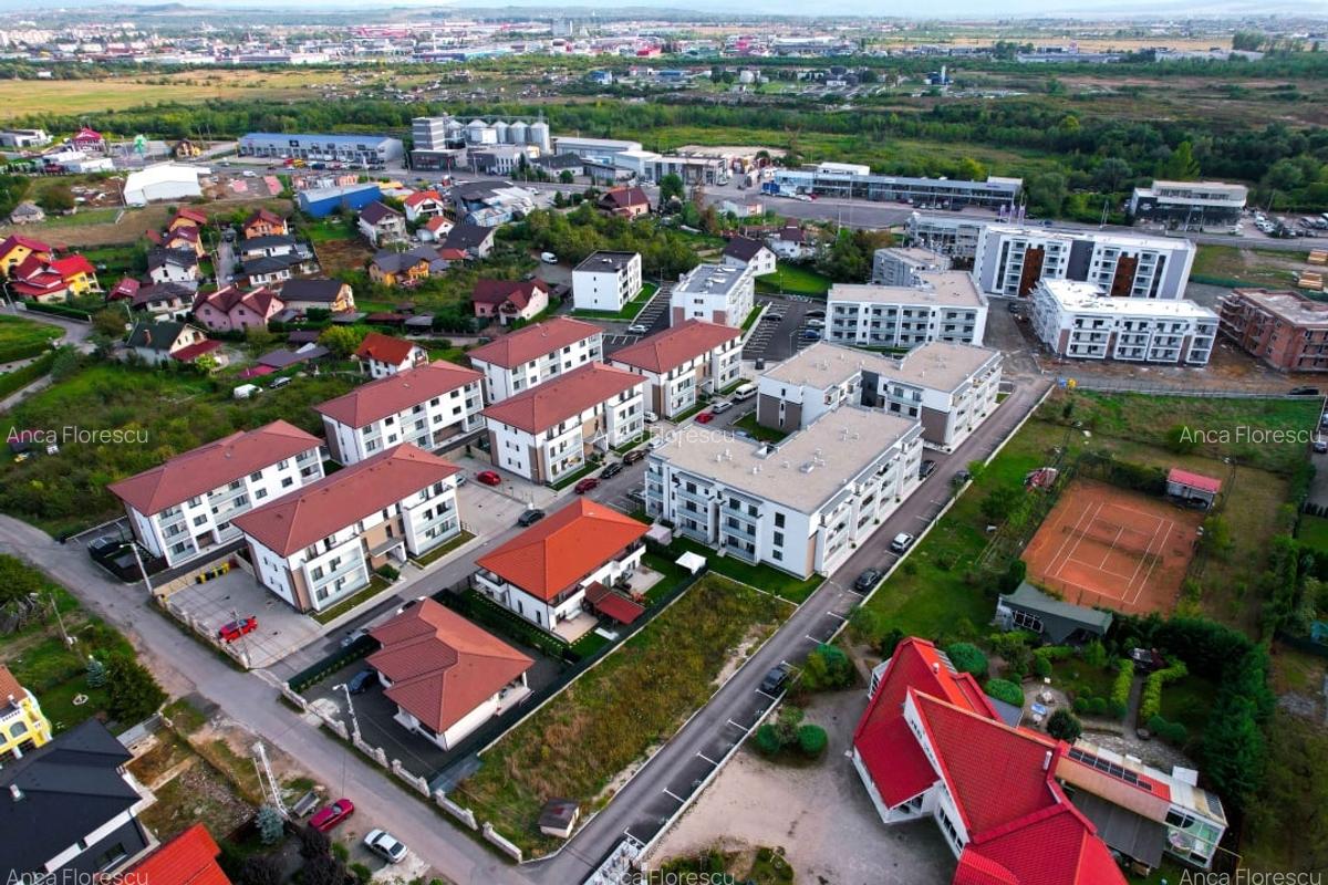 De vanzare  apartament 3 camere complet mobilat si finisat - strada Lamaitei - 7