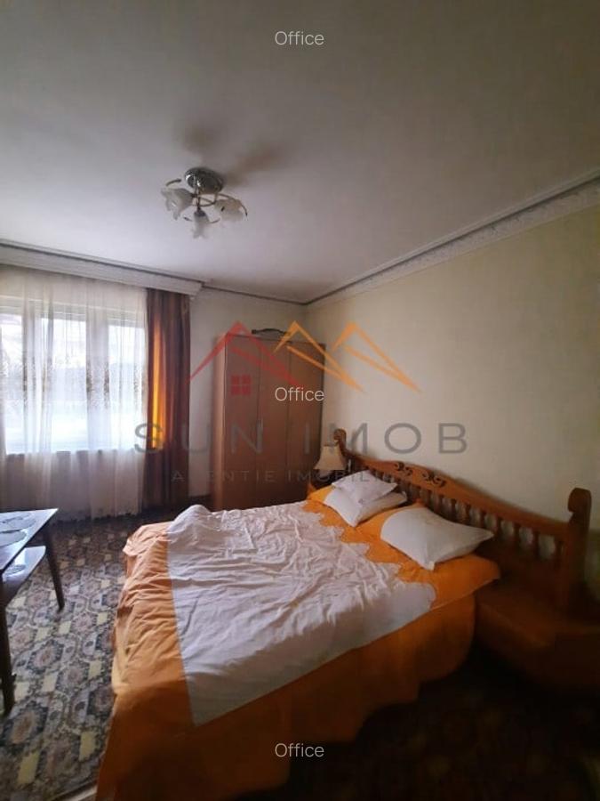 Vila 7 camere, an 1984, garaj, terasa, teren 604 m2, Poiana Campina,PH - 14