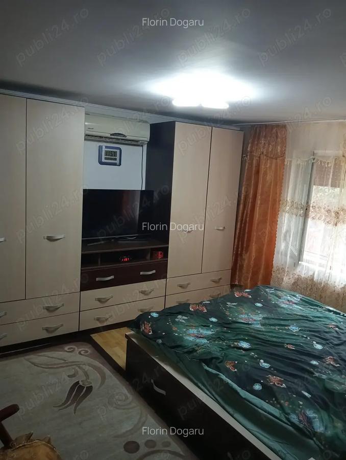 Casa 4 camere,curte,garaj ?i foisor - 1