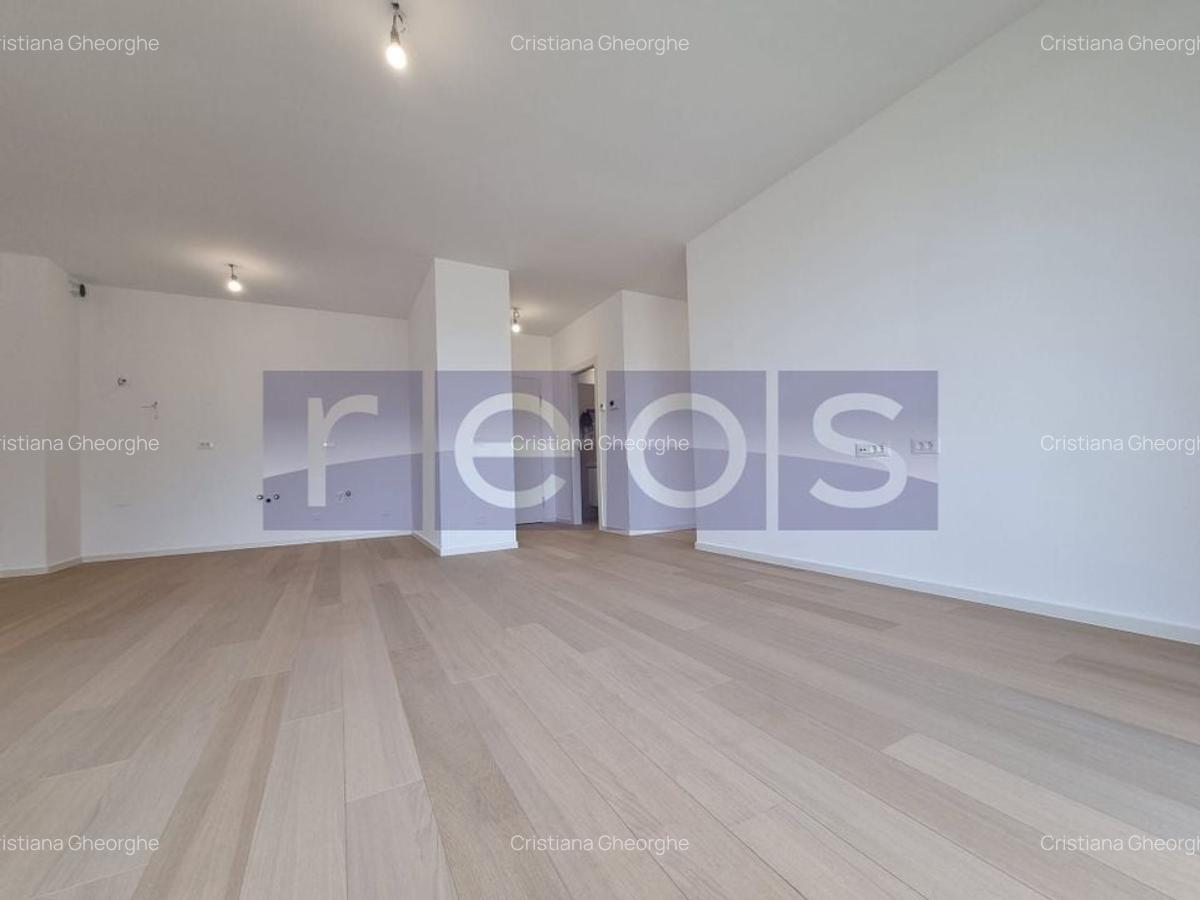 Apartament cu 3 camere decomandat, mobilat în Băneasa - 14