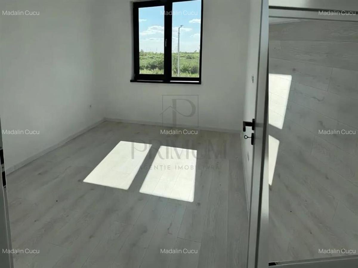 MEHALA - DUPLEX 4 cam - decomandat - P+1 - curte - spatios & luminos - 5