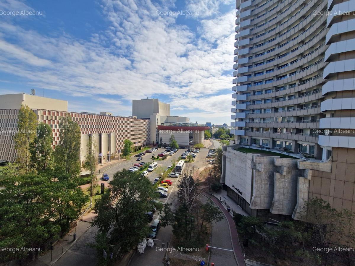 Universitate /TNB,Metrou.- Apartament 2 Camere - 2