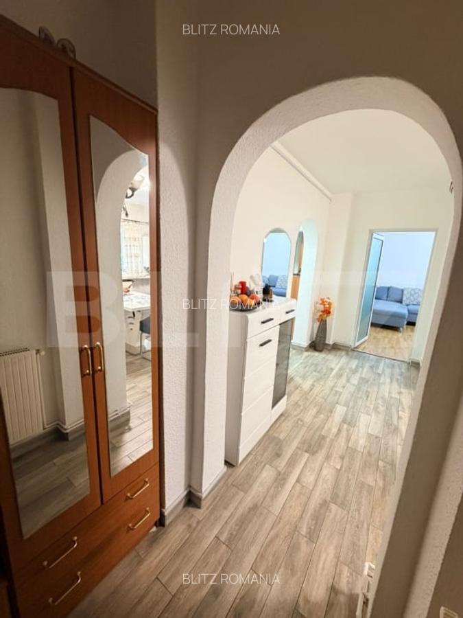 Apartament cu 3 camere, 2 bai, 2 balcoane, 2 locuri de parcare - zona Astra - 7