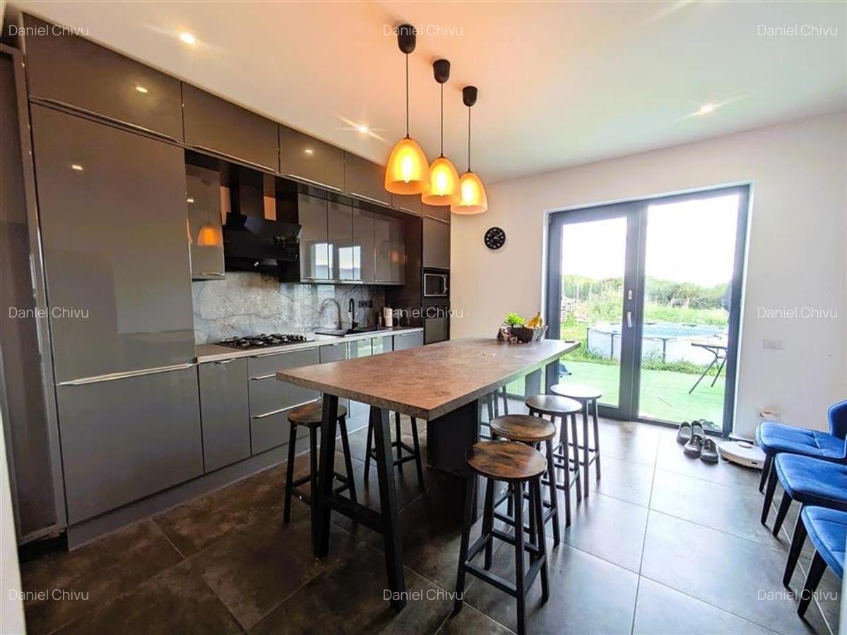 Casa noua, mobilata, Chicerea  Tomesti, 140 mp utili, teren 404 sau 1000 mp - 2