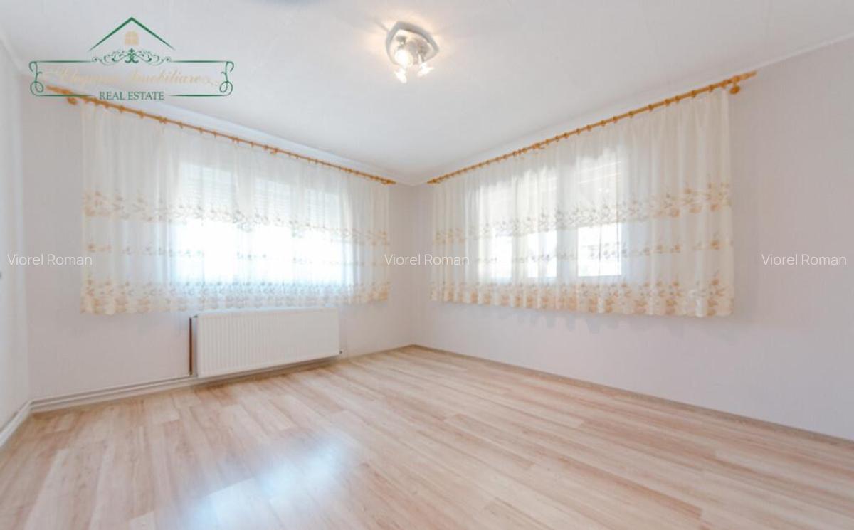 Casa cu 4 camere, centrala proprie si 1440 mp teren, Comuna - 8