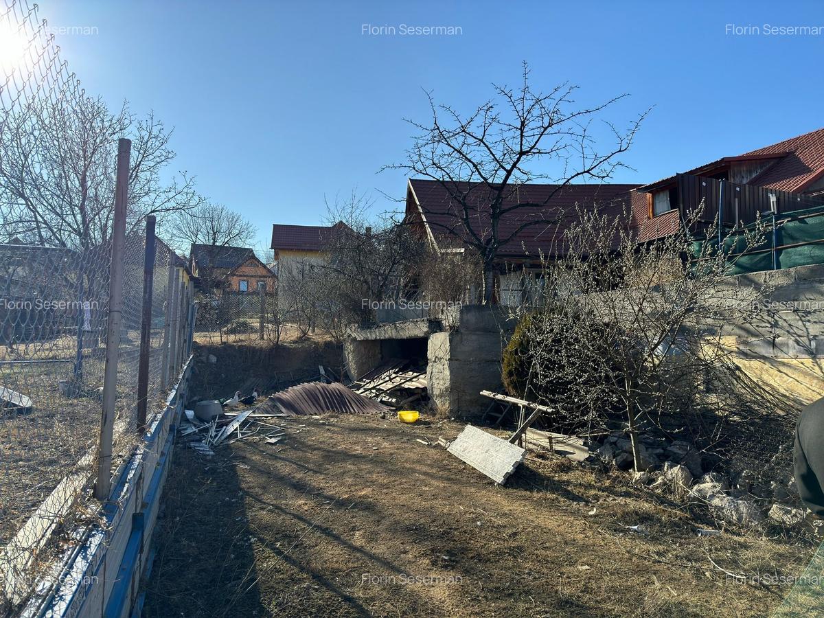 Casă cu 6 camere în Codlea - 13