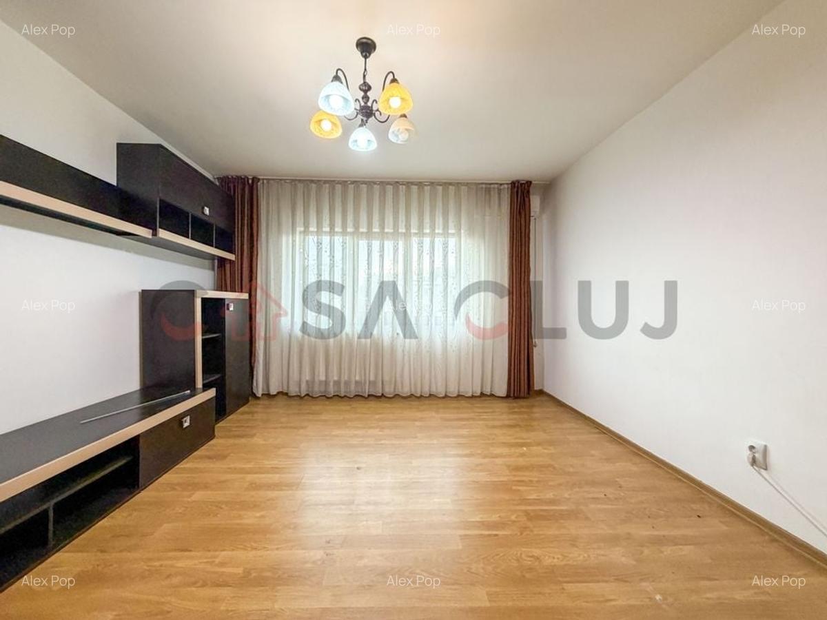 3 camere, decomandat, etaj intermediar,  Parcul Iuliu Hațieganu - 3