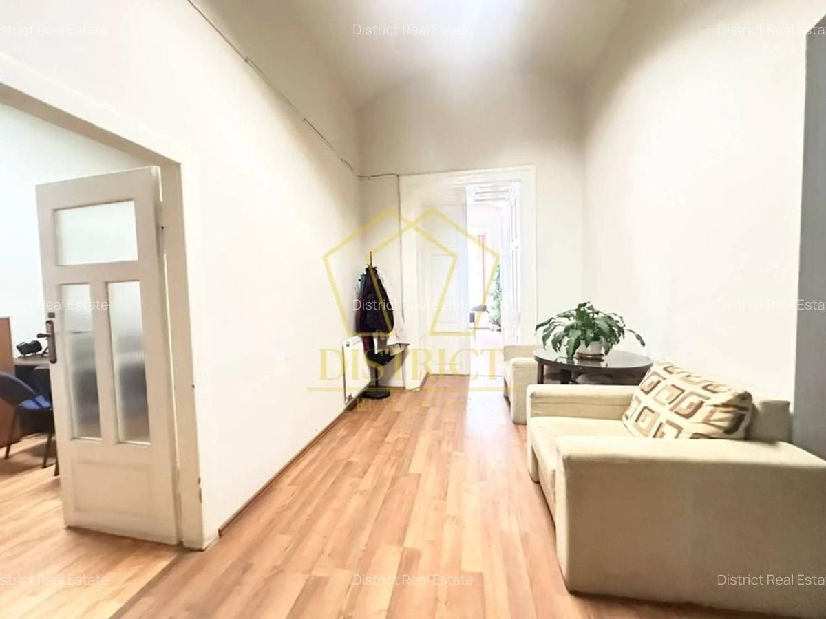 Apartament cu 3 camere decomandat în Ultracentral - 1