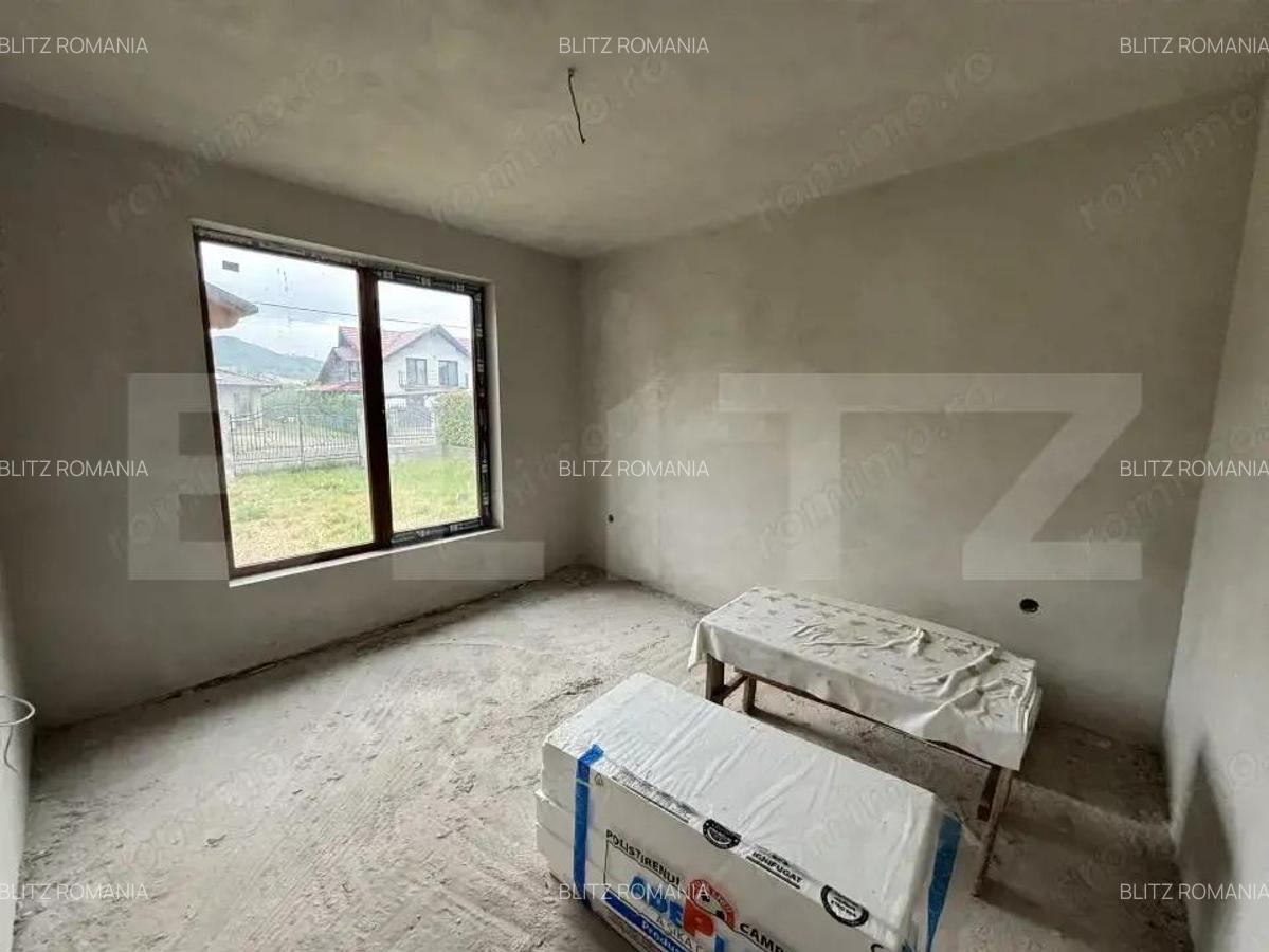 Casa de vanzare zona linistita - 3