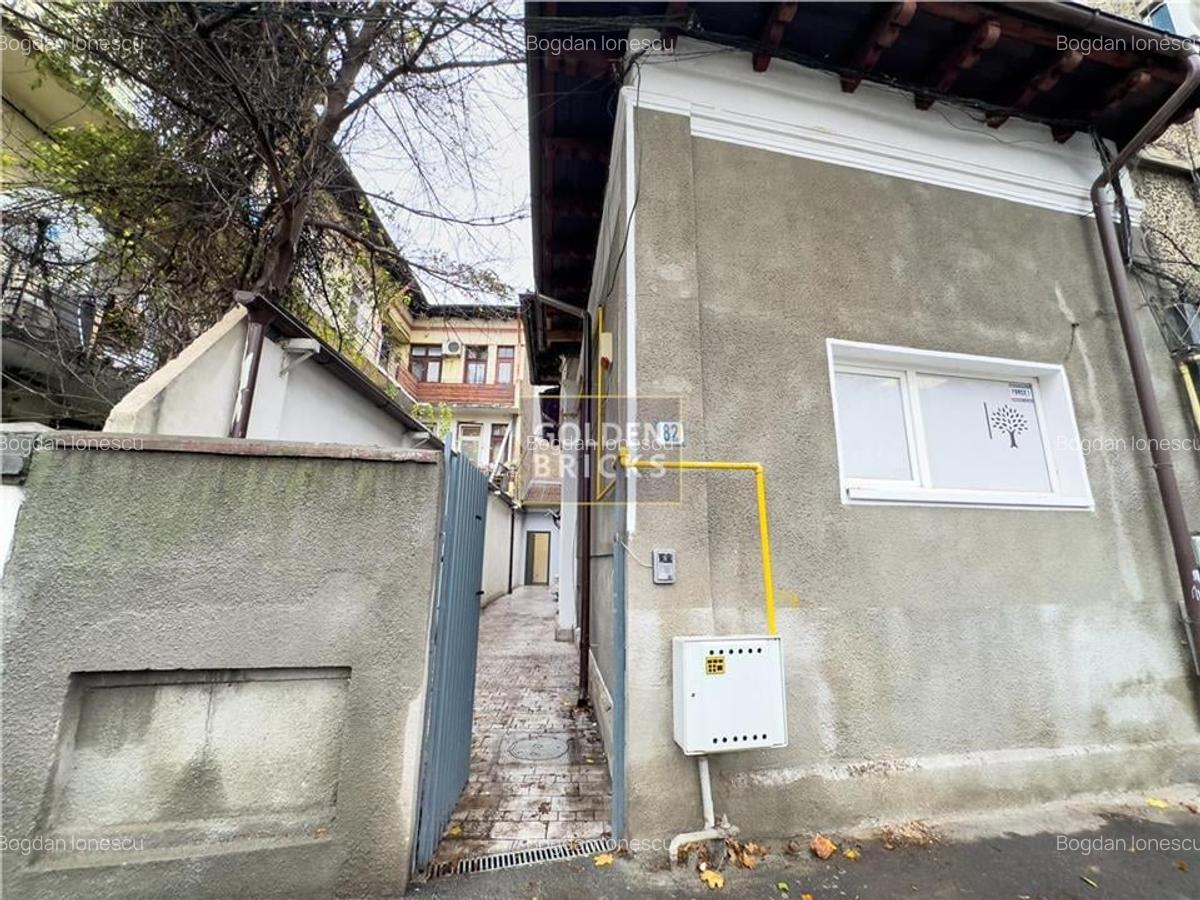 Piata Victoriei | Metrou 5 '| Casa Individuala | 4 Camere - 11