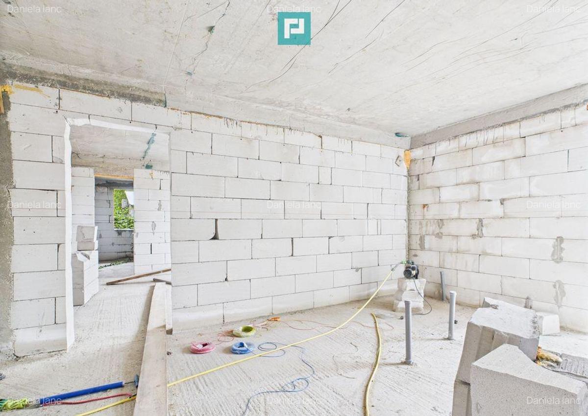 Duplex spa?ios pe un singur nivel in ?ag - 11