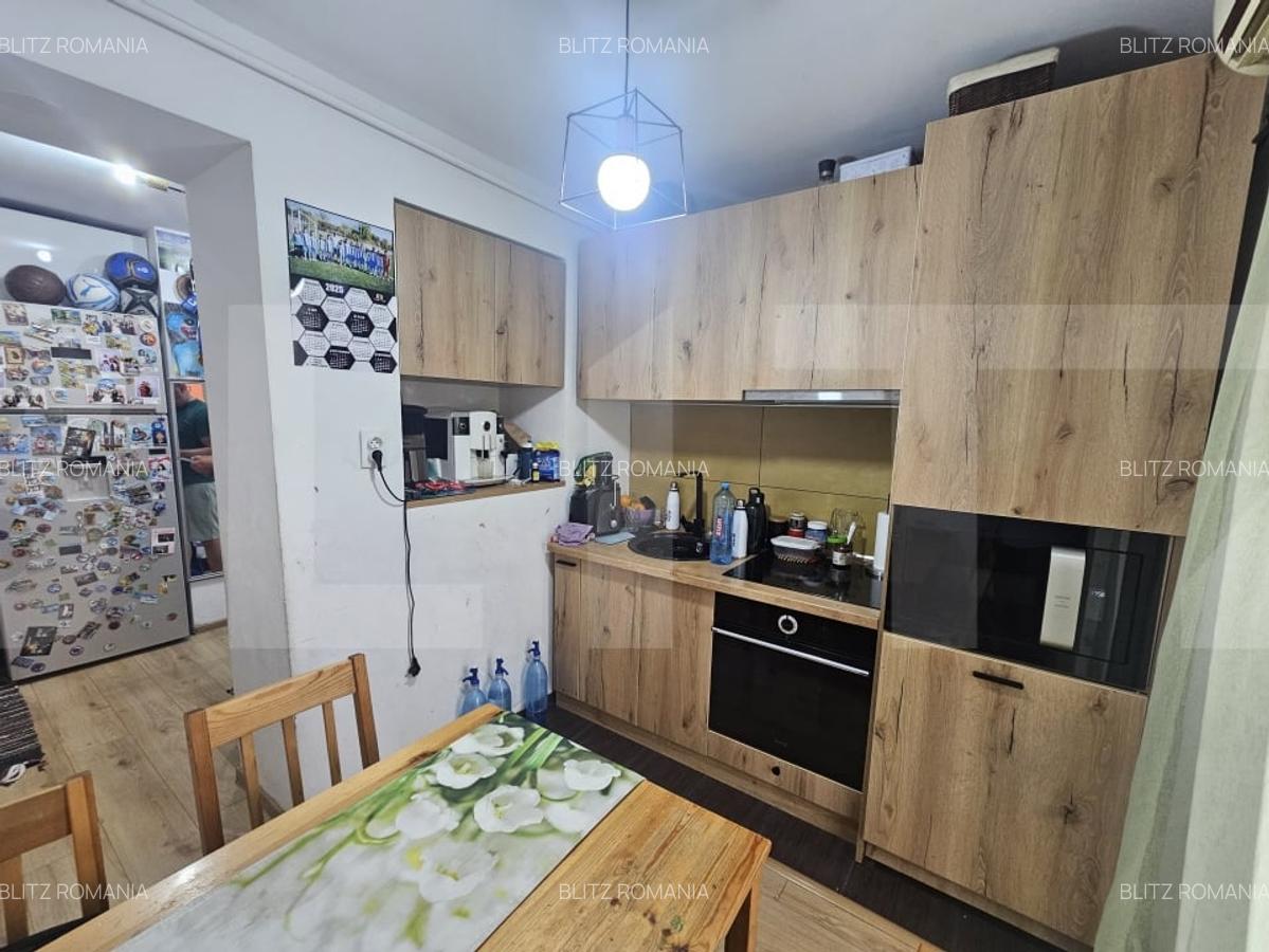 Apartament de vanzare, cu 3 camere, 70 mp, zona Lipovei - 14