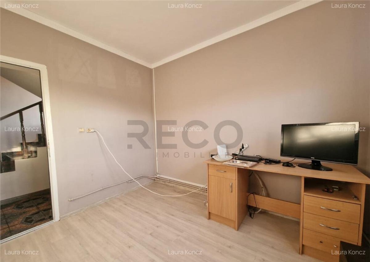 RECO casa 7 camere Bors - 15