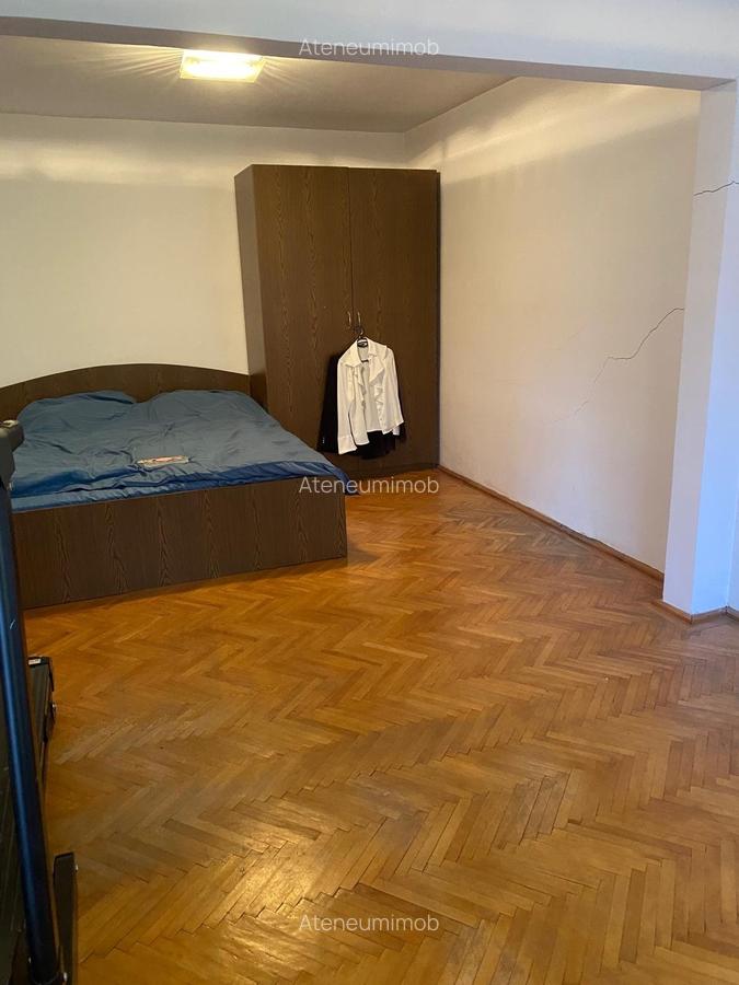 Casă deosebită cu teren generos – Vatra Nouă, zonă liniștită de case - 9