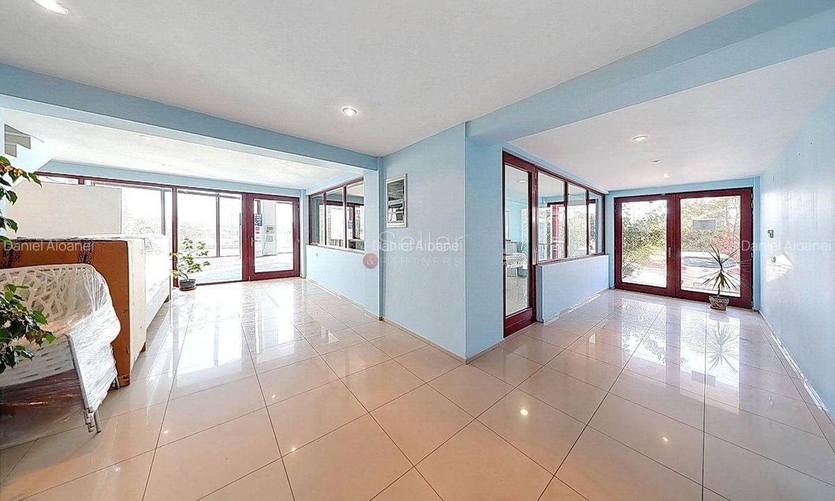 Sediu Firma - Showroom - 21