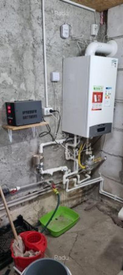 Casă de vânzare în sat Ungureni, comuna Gherghița – confort, natură și acces rapid din A3 - 8