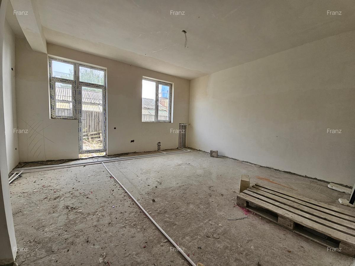 2 Camere Decomandat Bloc Nou 2025 Langa South Side Soseaua Cumpenei - 3