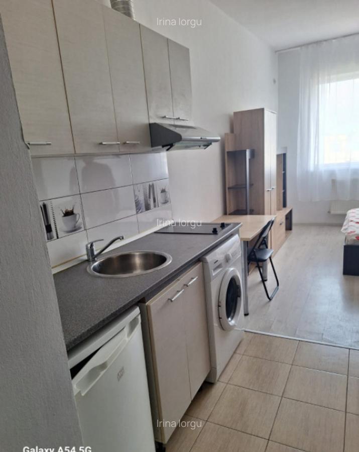 300 Euro! Garsoniera moderna langa Piata Nicolina - 1