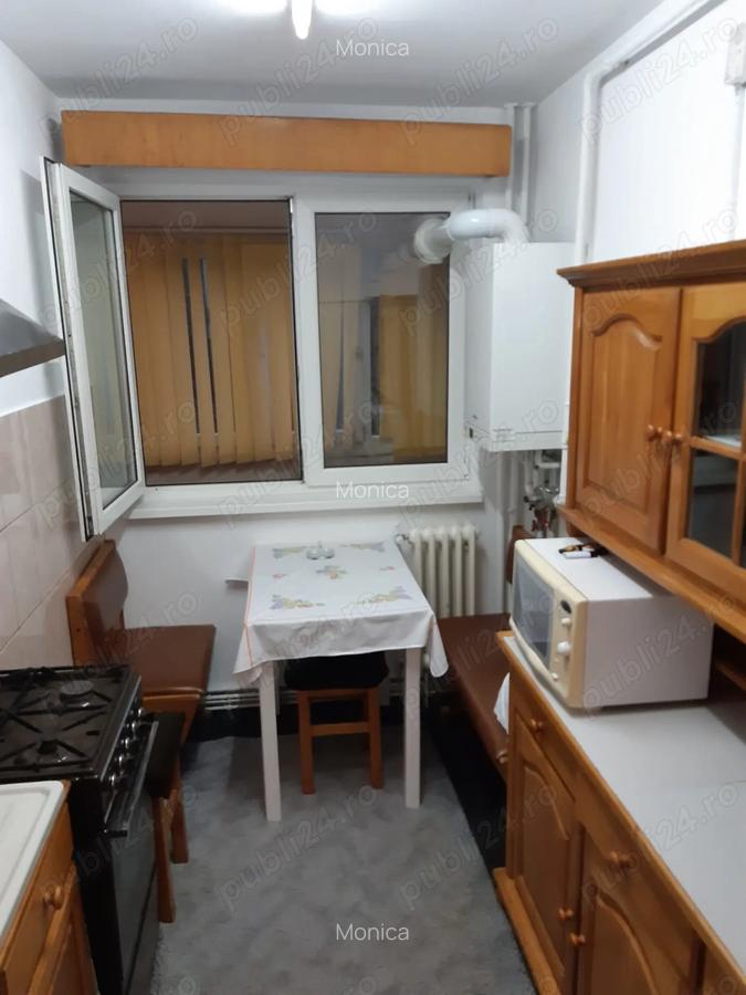 Dau in chirie apartament 2 camere in Aleea Carpati - 1