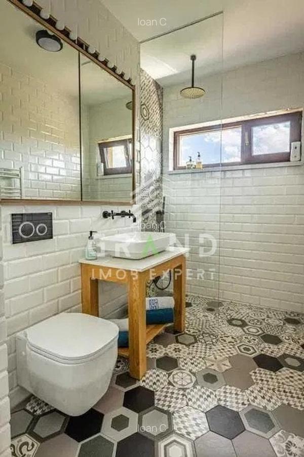 Confort Exclusiv: Apartament Modern cu Terasa Panoramica si Parcare Incluse - 1