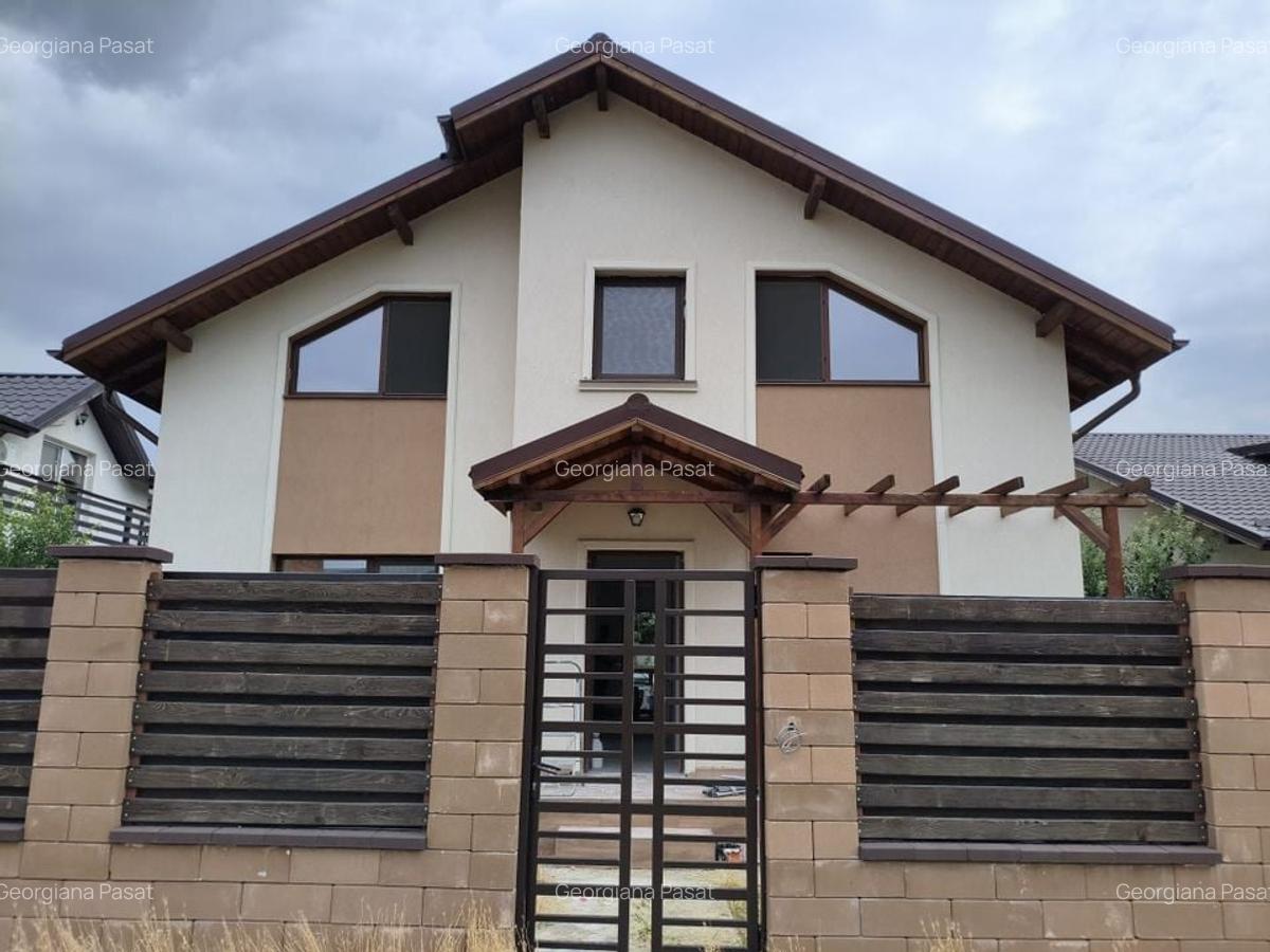 Vila individuala 5 camere- 385mp curte - 2