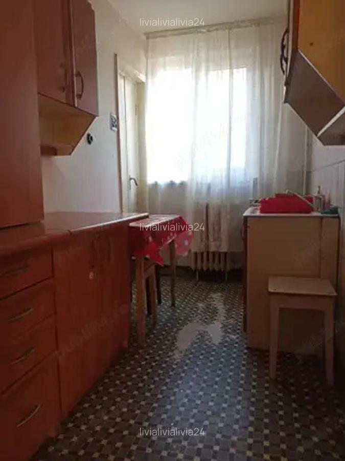 Ofer spre chirie apartament 2 camere Rogerius - 7