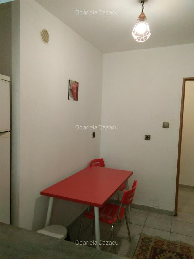Apartament cu 2 camere decomandat în Aradului - 9