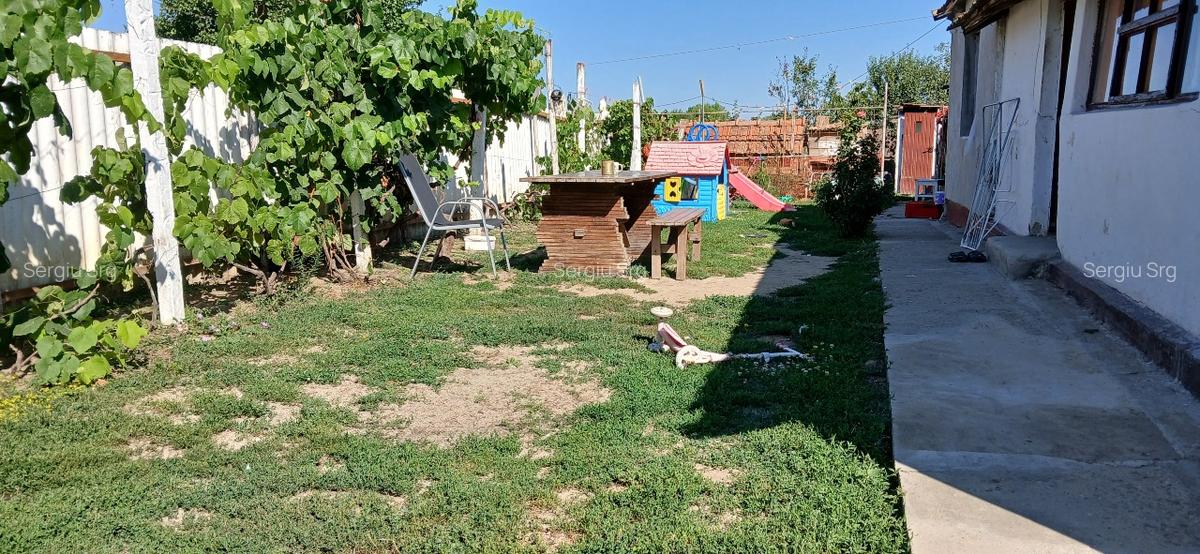 Casă bătrânească cu grădină - 2