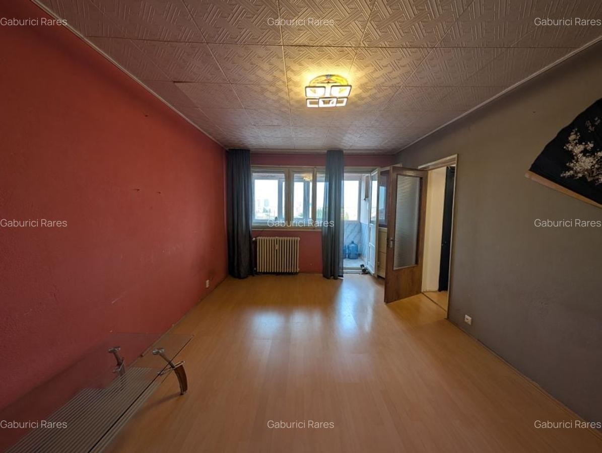 3 Camere Giulești, 60mp, Vedere Panoramică, Total de Renovat - 3 3 Camere Giulești, 60mp, Vedere Panoramică, Total de Renovat - 3