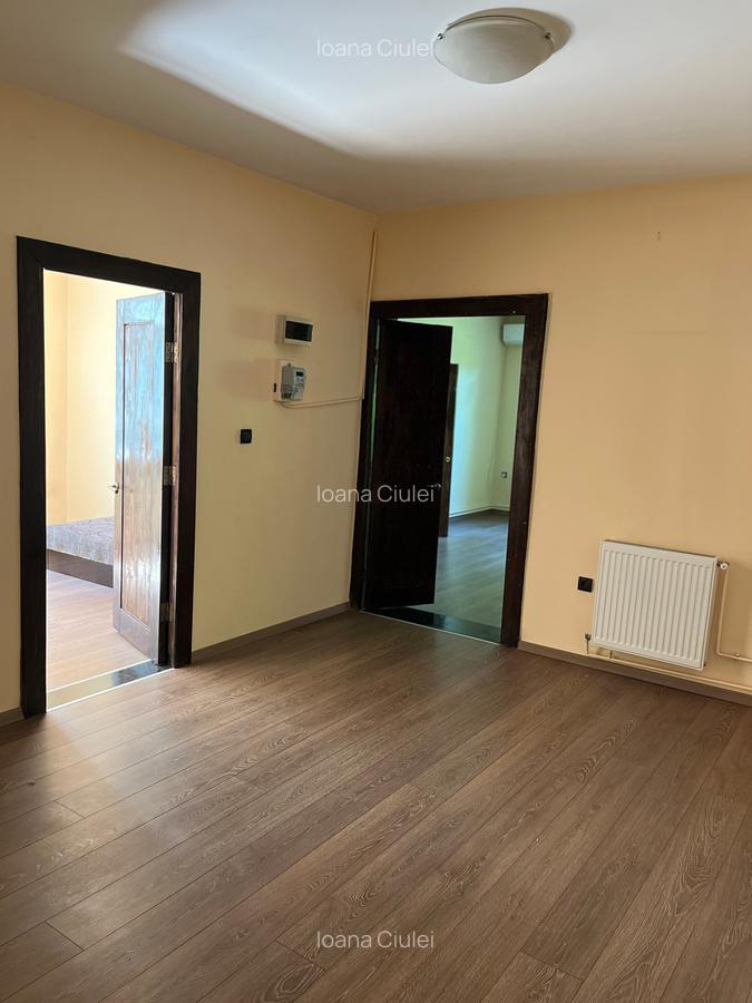 Apartament cu 3 camere semidecomandat în Cotroceni - 12