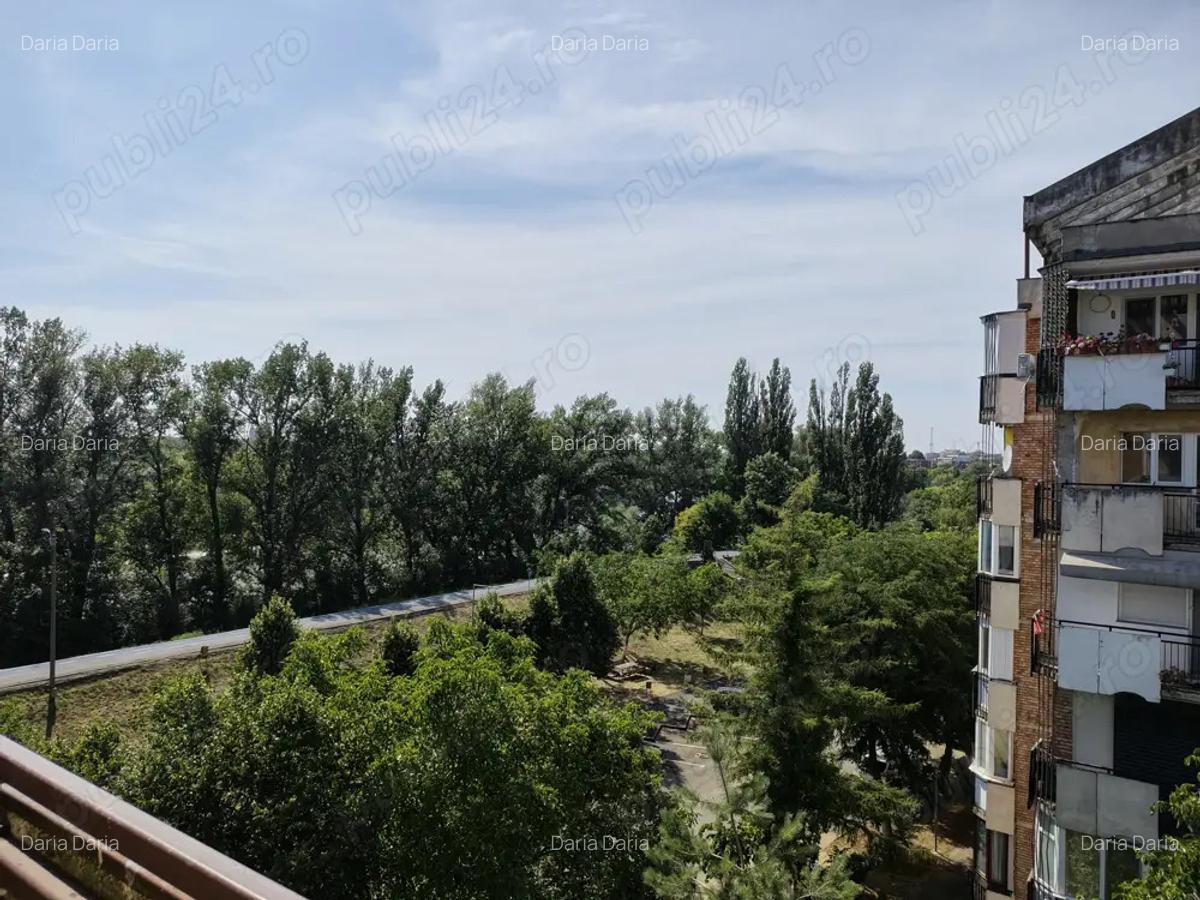 Inchiriez apartament cu 2 camere in Micalaca zona 300- cu vedere la malul Mure?uluim - 1