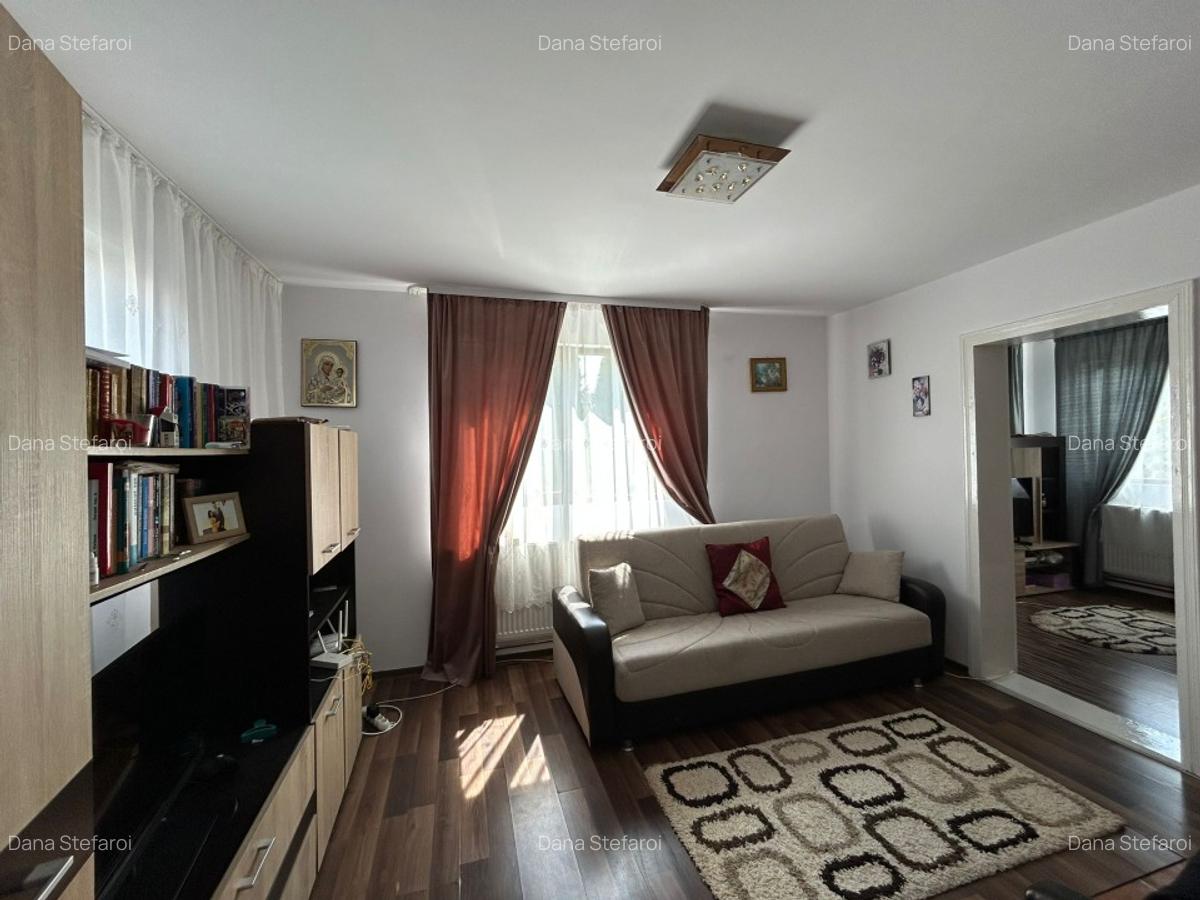 Casă de vânzare - 5